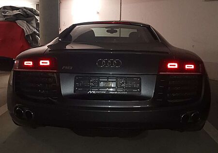 Audi R8 4.2 FSI quattro R tronic