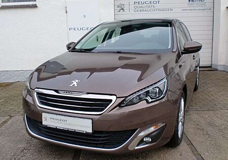 Peugeot 308 125 THP Allure,AHK,Navigation,Panoramadach