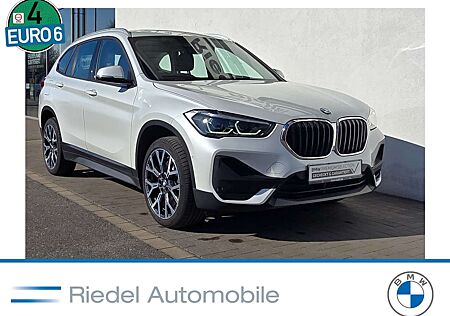 BMW X1 xDrive20i Advantage Navi*LED*19"LMR*PDC*RFK*