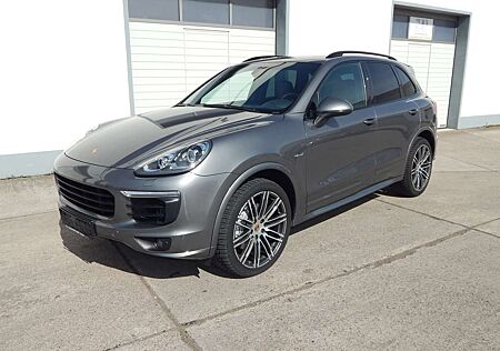 Porsche Cayenne S Diesel*LEDER*XENON*LM-21 ZOLL*SITZH*NAVI*TOP*