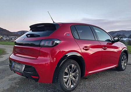 Peugeot e-208 208 Elektromotor 136 Allure Pack