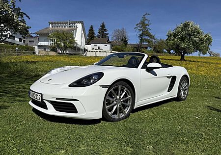 Porsche 718 Boxster // reines Sommerfzg./ Ledersitze / Sportau