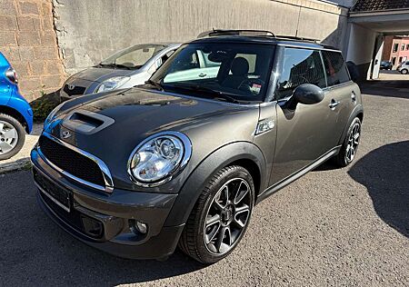 Mini Cooper S BAYSWATER *Ambi-Light/Navi/Schiebedach*