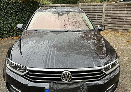 VW Passat Variant Volkswagen 2.0 TDI SCR Highline