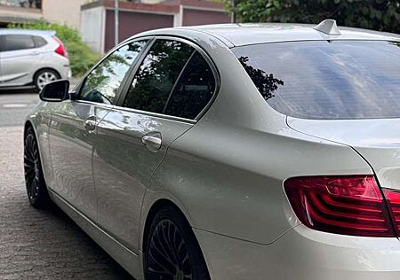 BMW 518d 518 Aut. Luxury Line