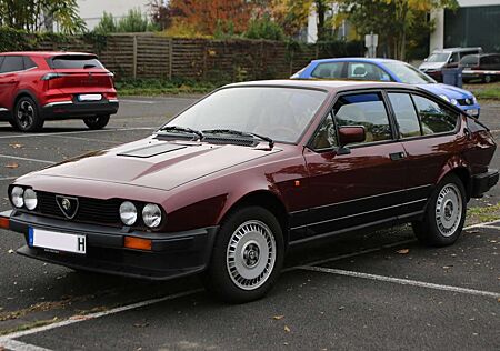 Alfa Romeo GTV GTV 6/2.5