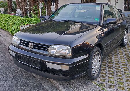 VW Golf Cabriolet Volkswagen Golf Cabrio 1.8 Bon Jovi