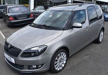 Skoda Roomster Plus Edition SITZHZ*AHK*STEUERKETTE NEU*AUS 1.HAND