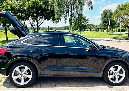 Audi Q3 45 TFSI Sportback quattro S tronic