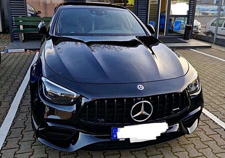 Mercedes-Benz E 63 AMG AMG E 63 S 4Matic+ AMG Speedshift MCT-9G