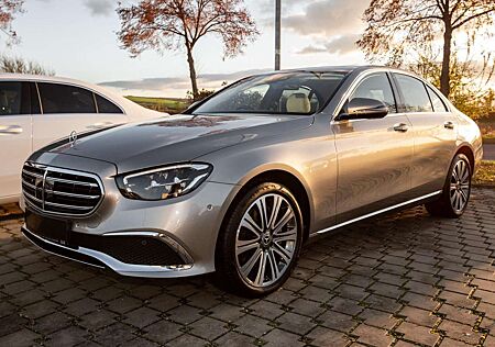Mercedes-Benz E 300 de 4M Limousine EXCLUSIVE