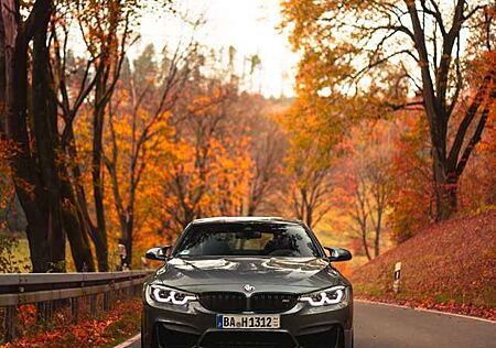 BMW M4 Coupe DKG Competition