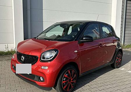 Smart ForFour Basis 52 kW (453.042) // „Rennsemmel“