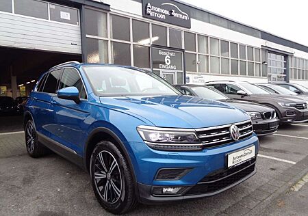 VW Tiguan Volkswagen 2.0 TDI DSG Sound 4M*1.HD*PANO*LED*ACC*