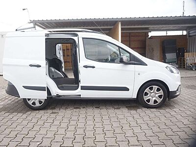 Ford Transit Courier *NAVi*KLIMA*KAMERA*PDC*TEMP