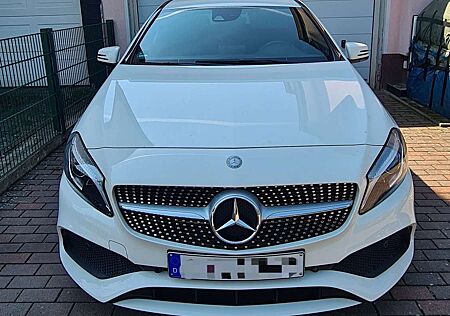 Mercedes-Benz A 180 BlueEfficiency AMG Paket