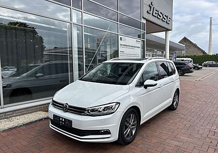 VW Touran Volkswagen 1.5 TSI Highline ACC LED Pano. R.Cam AHK