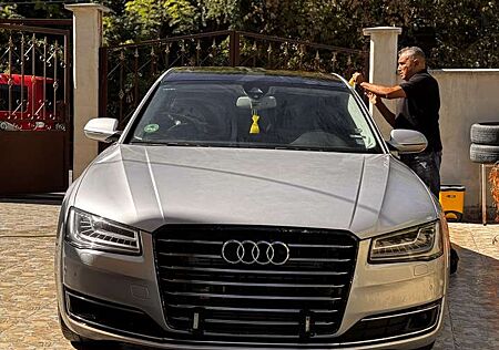 Audi A8 3.0 TDI DPF quattro tiptronic Langversion