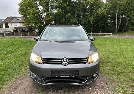 VW Touran Volkswagen 1.6 TDI DPF DSG Comfortline,1-Hand,TÜV NEU, 7-Sit