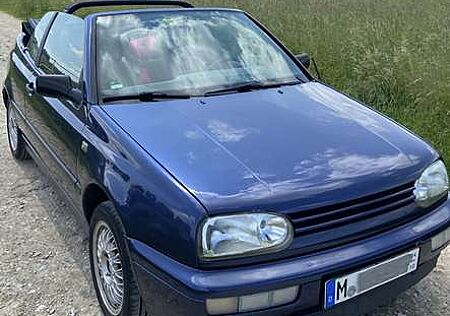 VW Golf Cabriolet Volkswagen Cabrio 1.8 Pink Floyd