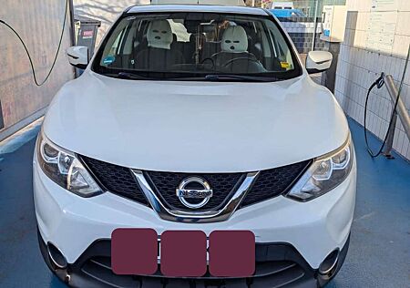Nissan Qashqai 1.2 DIG-T ACENTA