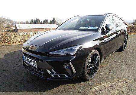 Cupra Leon 1.5 e-Hybrid 200 kW (272PS) VZ