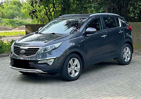 Kia Sportage Attract 2WD*Berganfahr.* *4xSHZ* 1.Hand