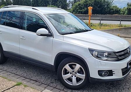 VW Tiguan Volkswagen 2.0 TDI SCR BlueMotion Technology Sport