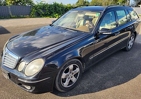 Mercedes-Benz E 350 T 4MATIC T PANO/XENON/AHK/STANDH