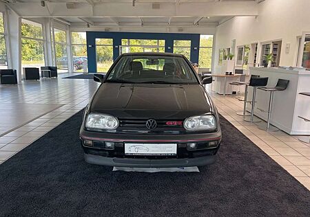 VW Golf Volkswagen GTI "20 Jahre GTI"-Kundenauftrag-