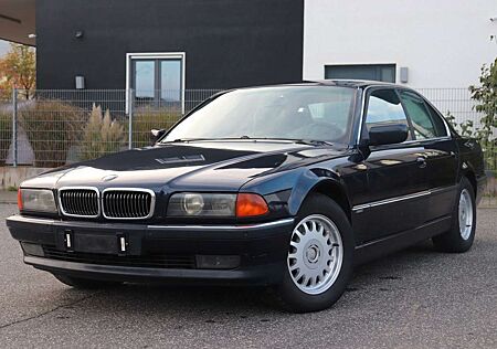 BMW 740 i