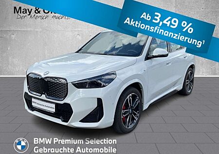 BMW iX1 xDrive30 M Sport-Pro Head-Up AHK 19'' 360Grad