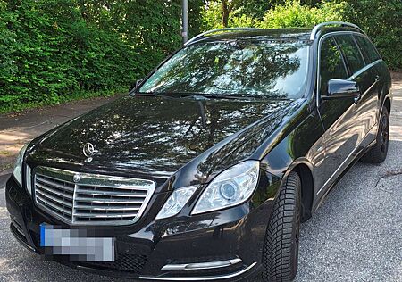 Mercedes-Benz E 300 T CDI BlueEfficiency 7G-Tronic V6