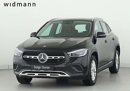 Mercedes-Benz GLA 250 4M *Progressive*Multibeam*Panorama*360°*