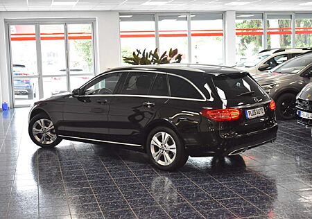 Mercedes-Benz C 220 T d 4Matic Aut Wide Nav LED Pano Kame AHK