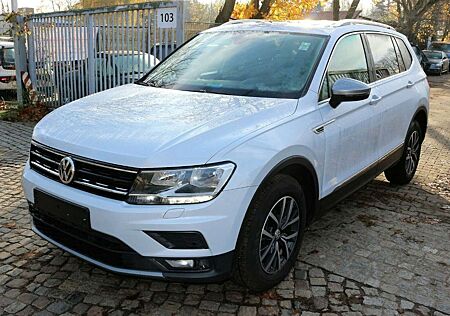 VW Tiguan Allspace Volkswagen Comfort Chrom-Paket Pano 7Sitzer