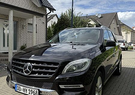 Mercedes-Benz ML 350 BlueTEC 4MATIC 7G-TRONIC