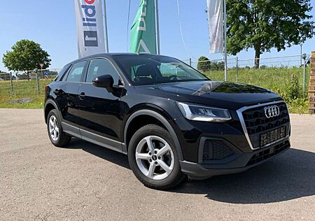 Audi Q2 30 TFSI/ LED/ AHK