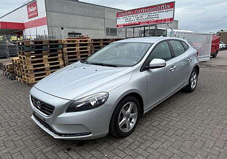 Volvo V40 Kinetic,Navi,Klima,Euro6