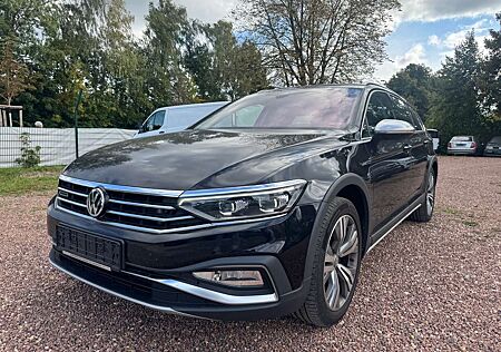 VW Passat Alltrack Volkswagen 2.0 TDI SCR 4Motion DSG