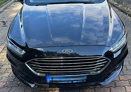 Ford Mondeo Hybrid Titanium, Vollausstattung,Garantie 03/28