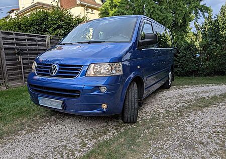 VW T5 Multivan Volkswagen Transporter T5 TDI Twenty