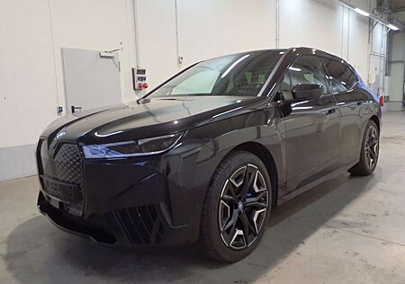 BMW iX 40 xDrive Sport NAV APPLINK LASER PDC AC AHK LEDER