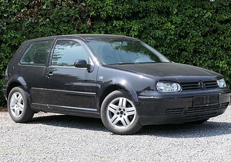 VW Golf Volkswagen 1.6 FSI Highline*Recaro-Ledersitze*Klima*