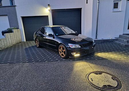 Lexus IS 200 Sport,Torsen, TTE,17Zoll, Service Neu