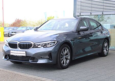 BMW 318 d Limousine Sport Line Navi Live LED AHK DAB