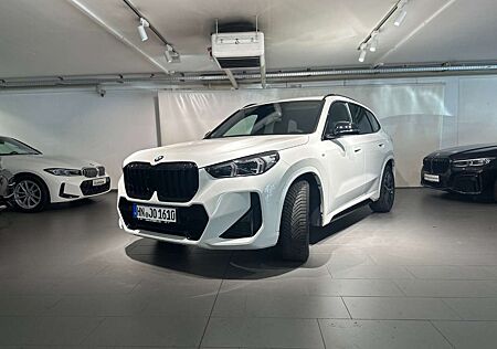 BMW X1 sDrive18i M Sportpaket Navi, LED, RFK, AHK