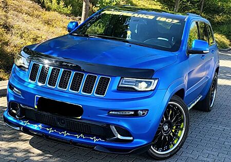 Jeep Grand Cherokee SRT