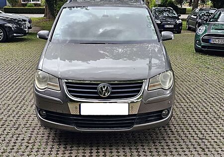 VW Touran Volkswagen 1.9 TDI DPF Trendline
