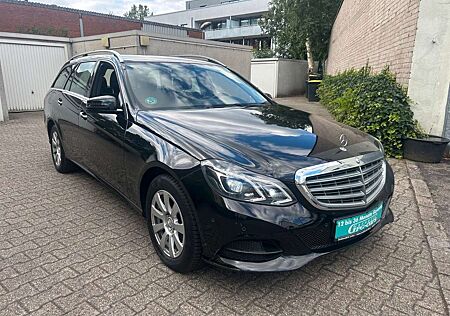 Mercedes-Benz E 220 E -Klasse T-Modell CDI, MOTOR KLAPPE